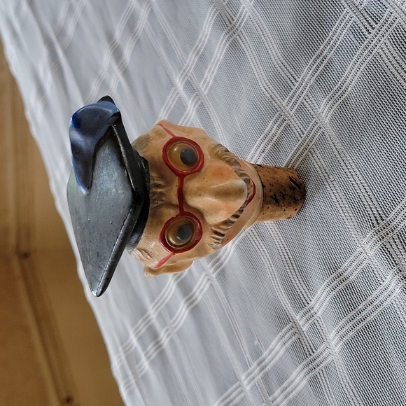 Vintage Professor Bottle Stopper Pourer - Picture 4 of 5